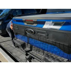 Blenda klapy bagażnika Ford Ranger T9